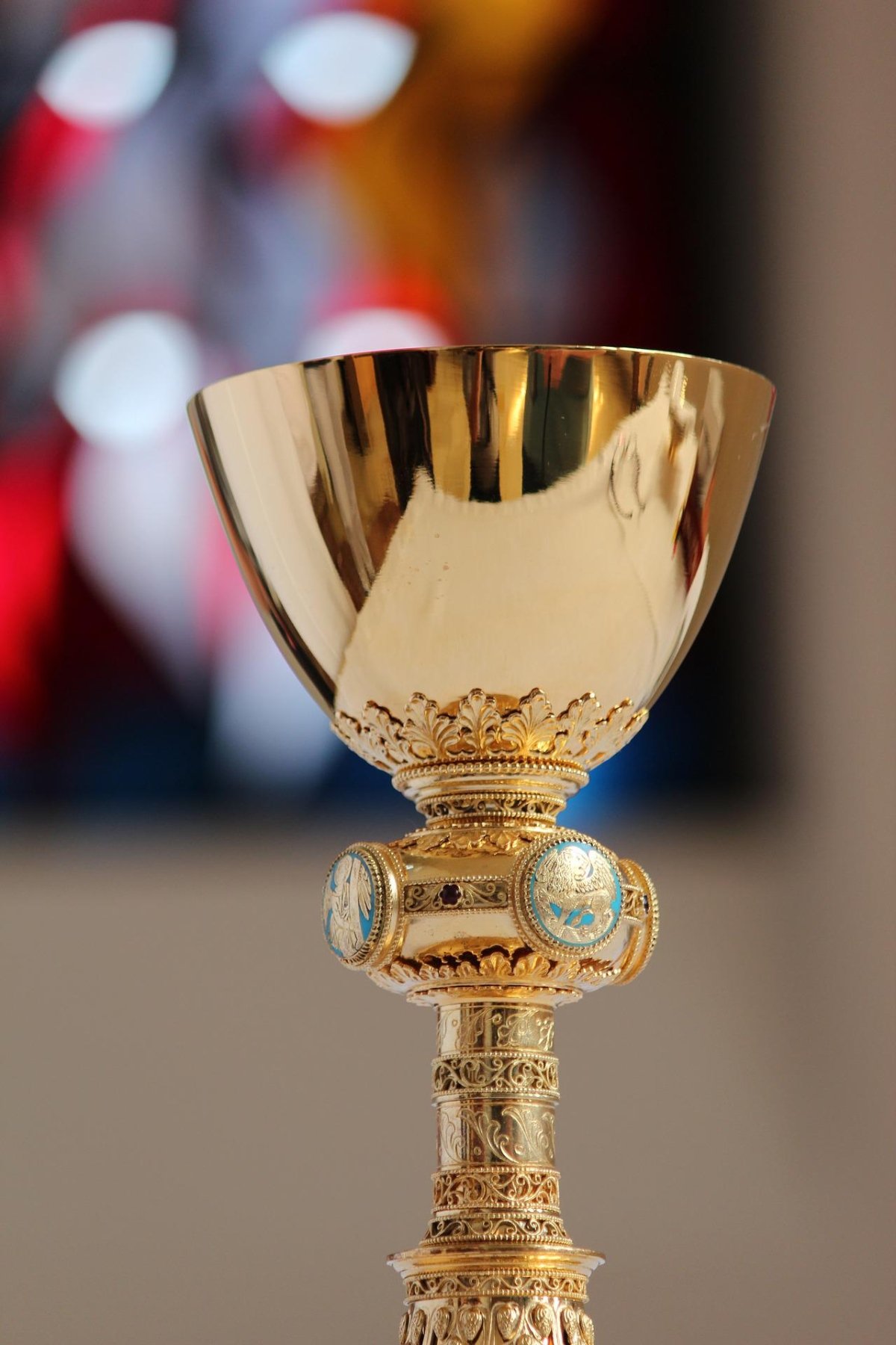 chalice-g37bb535f9_1920 (c) Bild von <a href=https://pixabay.com/de/users/heikodoerr77-13218605/?utm_source=link-attribution&utm_medium=referral&utm_campaign=image&utm_content=4434614>Heiko Dörr</a> auf <a href=https://pixabay.com/de/?utm_source=link-attribution&utm_medium=referral&utm_campaign=image&utm_content=4434614>Pixabay</a>